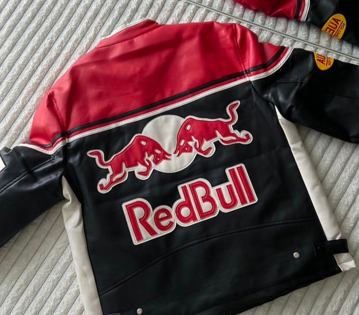 Redbull Leather Jacket⭐⭐⭐⭐(4.5/5)