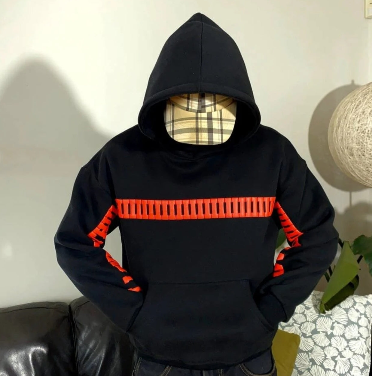 I LOVE YOU THIS MUCH HOODIE⭐⭐⭐⭐(4.5/5)